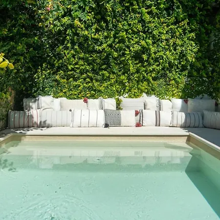 Read Info Below About 0Wner--Secret Garden In Downtown * Lisboa